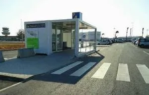Algarve car hire - Faro Airport desk
