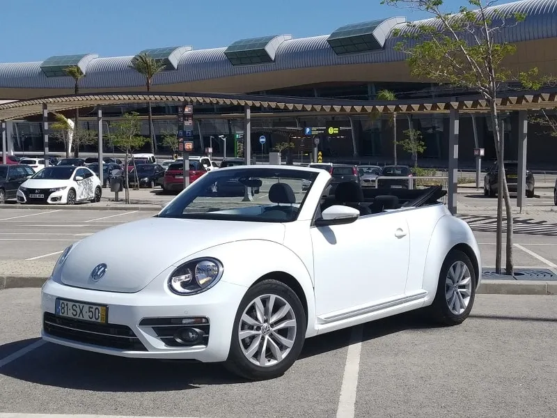 Carros de Aluguer Novos no Aeroporto de Faro
